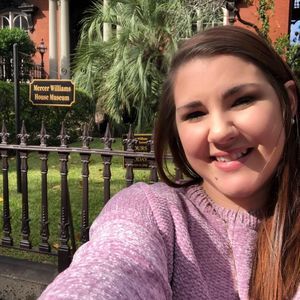 Meet your Posher, Tiffney